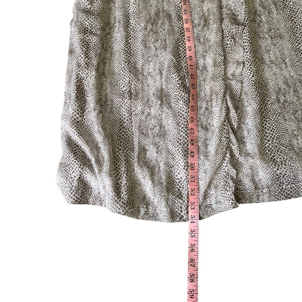 Banana Republic Maxi Wrap Snake Print Sleeveless
Ruffle V-neck Dress Sz 2 - Picture 9 of 12